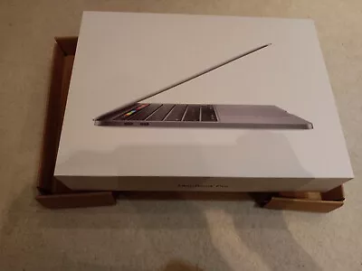 Apple Macbook Pro 13  A2251 2020 *BOX ONLY/NO MAC COMPUTER* • £14.99