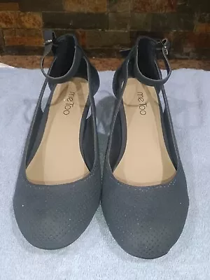 Me Too Women's Blue Slip On Block Heel Shoes Size 8.5 • $20