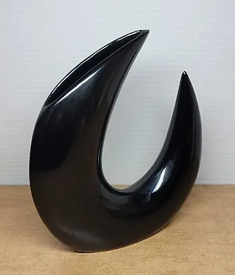 Mid Century Modern ~ TOYO ~ Ikebana Vase Black Crescent Japan ~ Kimura Yokkaichi • $99.95