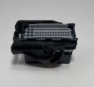 X144 Delphi 64 Pin FCI Waterproof Connectors ECU Plug With Cover NO TERMINALS • $192.75