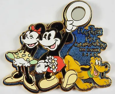 Disney Pin 38387 WDW Happiest Celebration On Earth Happy Couple Mickey Minnie LE • $37.95