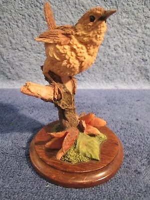 COUNTRY ARTISTS ~ WREN On TREE STUMP  FIGURINE ORNAMENT - CA Resin Sculpture.W • £6.55