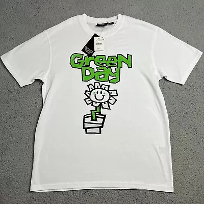 NWT Green Day T-Shirt Men's Size Medium Flower Pot Band Punk Pop • $17.88