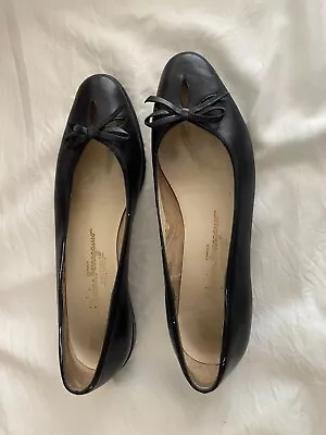 Salvatore Ferragamo Black Flats With Cutout Detail - US 8 - 7.5 AU Approx • $45