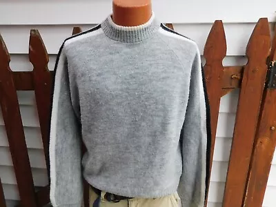 Vintage ARROW SKI INTERNATIONAL Size Large Mens Sweater FREE SHIPPING • $9.99