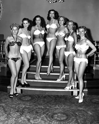 1951 MISS WORLD FINALISTS Photo (200-Y ) • $11.55