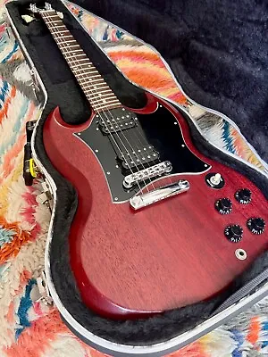 Gibson SG Tribute Electric Guitar - Vintage Cherry Satin W/ Hard Shell Case • $999