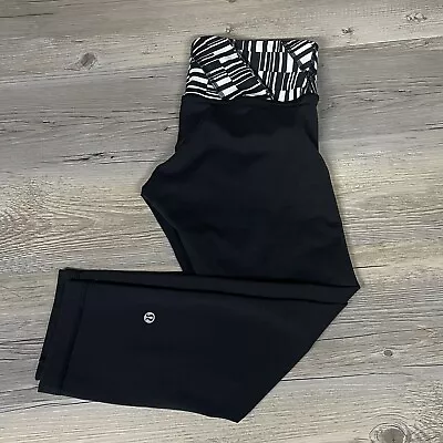 Lululemon Wunder Under Crop Ying Yang Stripe Black White Size 6 • £18.31