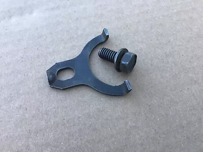 Mopar 904-727 Transmission Speedometer Housing Retainer Bracket • $14.99