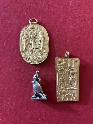 Lot Three Metropolitan Museum Of Art MMA Pendants King Tutankhamun 1976 • $150