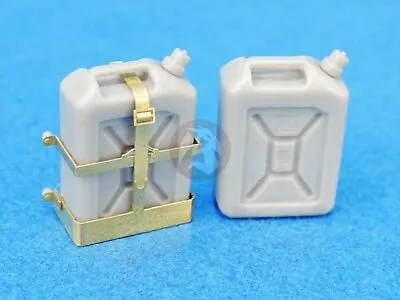 Legend 1/35 IDF 20 Liter Water Canisters Jerrycans With Holders (10 Cans) LF1383 • $18.95