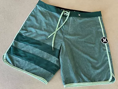 Hurley Men's ~ Phantom Green Board Shorts/Swim Trunks~ Size 36 • $14.95