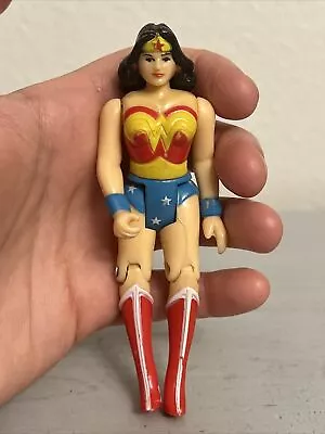Wonder Woman 4” Action Figure Vntg (1989) Toybiz Toy (pre-owned) • $18