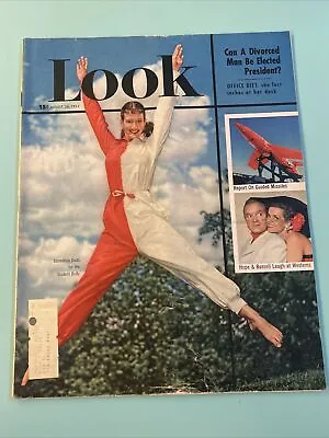 1952 August 26 Look Magazine Bob Hope Freida Kahlo Marilyn Monroe￼ King Ibn Saud • $50