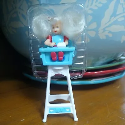 Vintage Eatin' Fun Kelly Doll Baby Sister Of Barbie Mattel 1998 Blue High Chair • $10