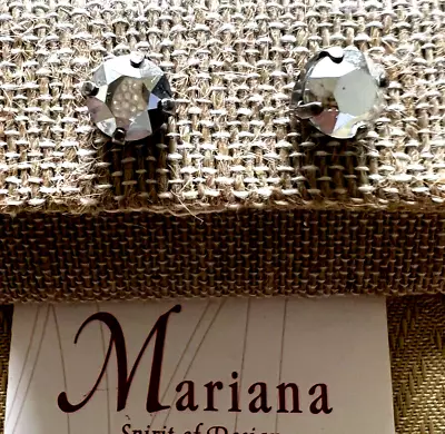 Mariana JEWELRY Swarovski Crystal  Silver Stud Earrings  NWT  Silver Metal Gun • $23.99