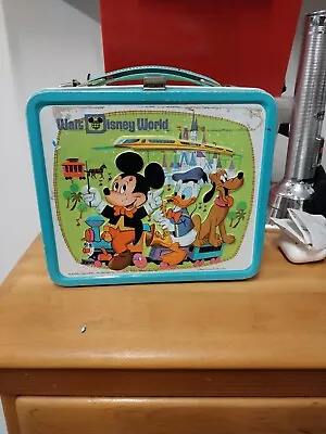 Vintage Aladdin WALT DISNEY WORLD Mickey Mouse Metal Lunch Box With Thermos • $1.25