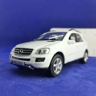 Mercedes-Benz ML500 W164 German SUV 2005 Year 1/43 Scale Collectible Model Car • $20.85