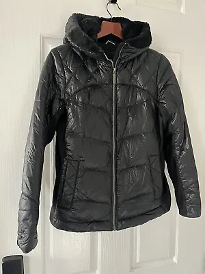 Marmot Women’s Hooded Insulated 700 Fill Down Puffer Jacket Black M • $74.99