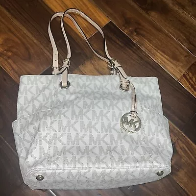 Michael Kors East West Jet Set Beige Monogram Signature Logo Tote Bag • $72.99