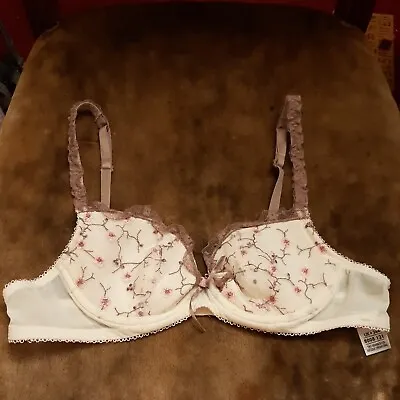 Marks And Spencer Ceriso Cream And Floral Embroidered Lace 34A • £4.90