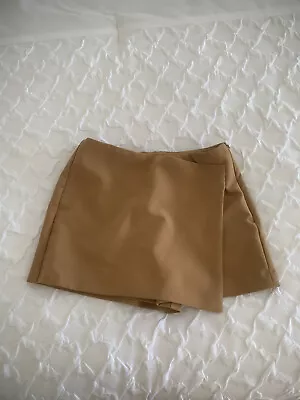 $13 • Buy Zara Wrap Skort Womens Large Beige Short New