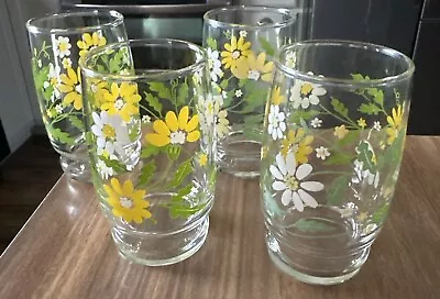 Vintage Libbey Corning Ware Daisy Flower Drinking Tumbler Glasses • $40