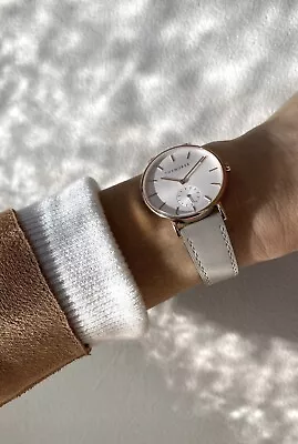 The Horse Watch - The Classic                       Rose Gold Case / White Dial • $50