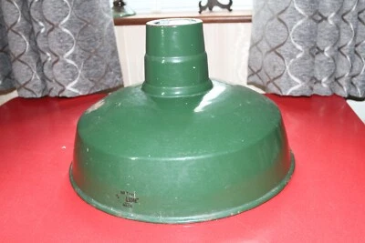 £10 • Buy Vintage Enameled Green Light Shade