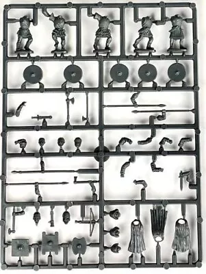 Picts (Dark Age) 5 Figures 28mm Plastic Unused Gripping Beast • £4