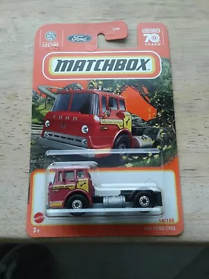 Matchbox Country Series 1965  Ford C900 In Red  #18/100 • $1.35