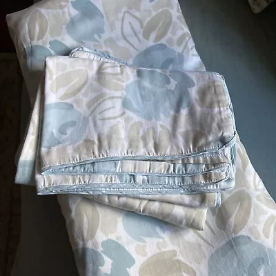 Laura Ashley Emma King Size Duvet And Pillow Cases • £5.50