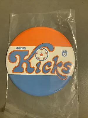 New Vintage 1970s Minnesota Kicks Soccer 6” Pinback Button NASL • $74.99