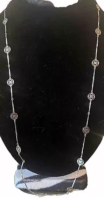 Avon Vintage Silver Toned Linked Round Floral Long 27” Necklace • $20