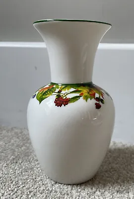 £3 • Buy Regal Bone China Collection Small Vase