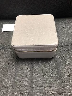 POTTERY BARN QUINN LEATHER PETITE TRAVEL BOX - Grey $49 - New With Box • $42.99