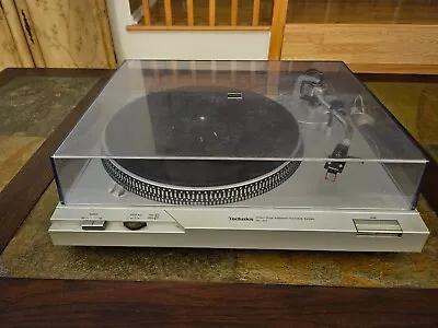 Technics SL-D2 Direct Drive Turntable • $250