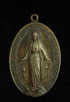 Vintage Mary Miraculous Medal Religious Holy Catholic • $11.99