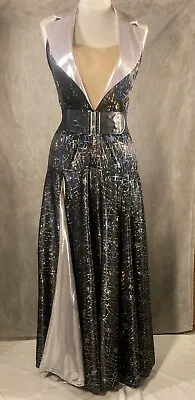 $250 • Buy Smooth - American Ballroom Gown - Black & Silver - Size: Medium - Pre-owned