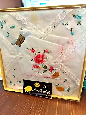 Vintage Three Packs Of Embroidered Handkerchiefs In Box • $8.99