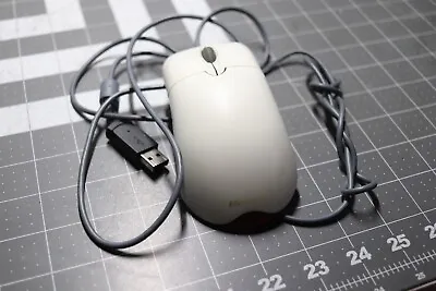 Vintage White Microsoft Wheel Mouse Optical USB Mouse 1.1A X802382 • $18.85