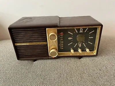 Motorola Golden Voice Model 67c Vintage Clock Radio • $87.15