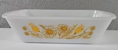 Vintage Glasbake J522 Bread Loaf Pan Gold Floral 1 & 1/2 Qt Milk White Glass • $13.99