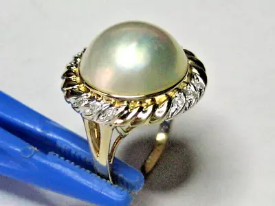 14k Yellow Gold Mabe Pearl & Diamond Accent Ring  -- Sz. 5 And Weighs 4.63 Grams • $289.95