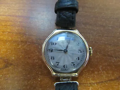 Vintage 1924 Ladies 9K Gold Rolex Wrist Watch • $800