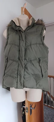 £9.90 • Buy Peter Storm Body Warmer Size 12, Used But Still In Good Condition. 