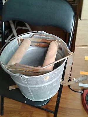 VTG Wash Mop Galvanized Metal Bucket Wood Rollers Farmhouse Country • $26.36