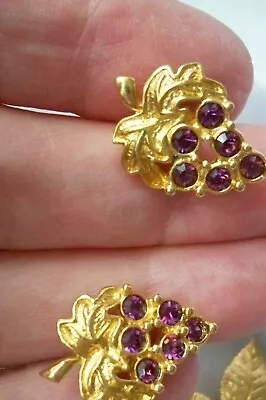 Vintage Avon Purple Rhinestone Grape Cluster Pierced Earrings • $7.85