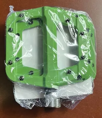  mountain Bike Pedals Eiger Green • $12.99