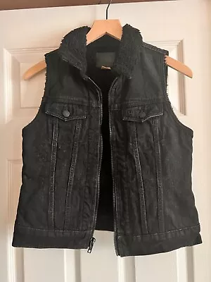 True Religion Womens Black Sherpa Lined Denim Vest Retail $228 Size Small • $26